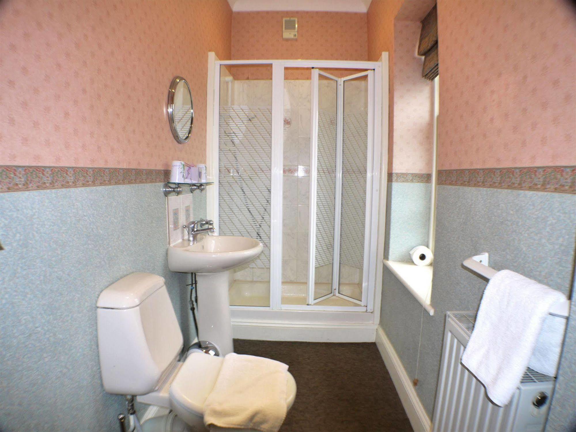 רוקסהאם The Salhouse Lodge Hotel מראה חיצוני תמונה