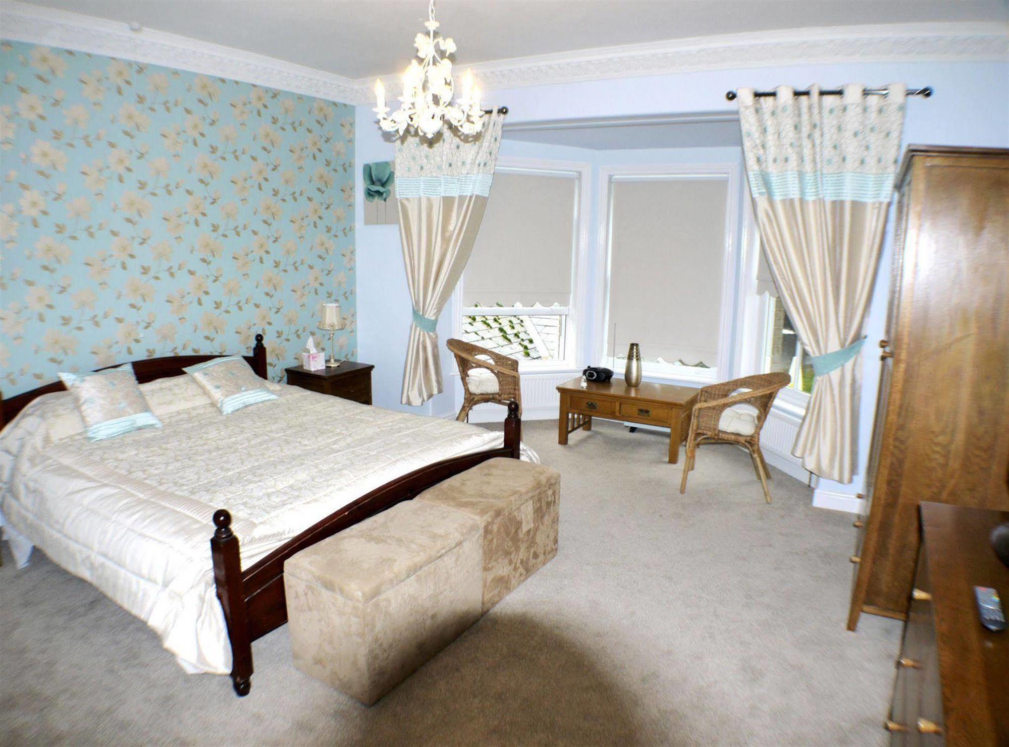 רוקסהאם The Salhouse Lodge Hotel מראה חיצוני תמונה