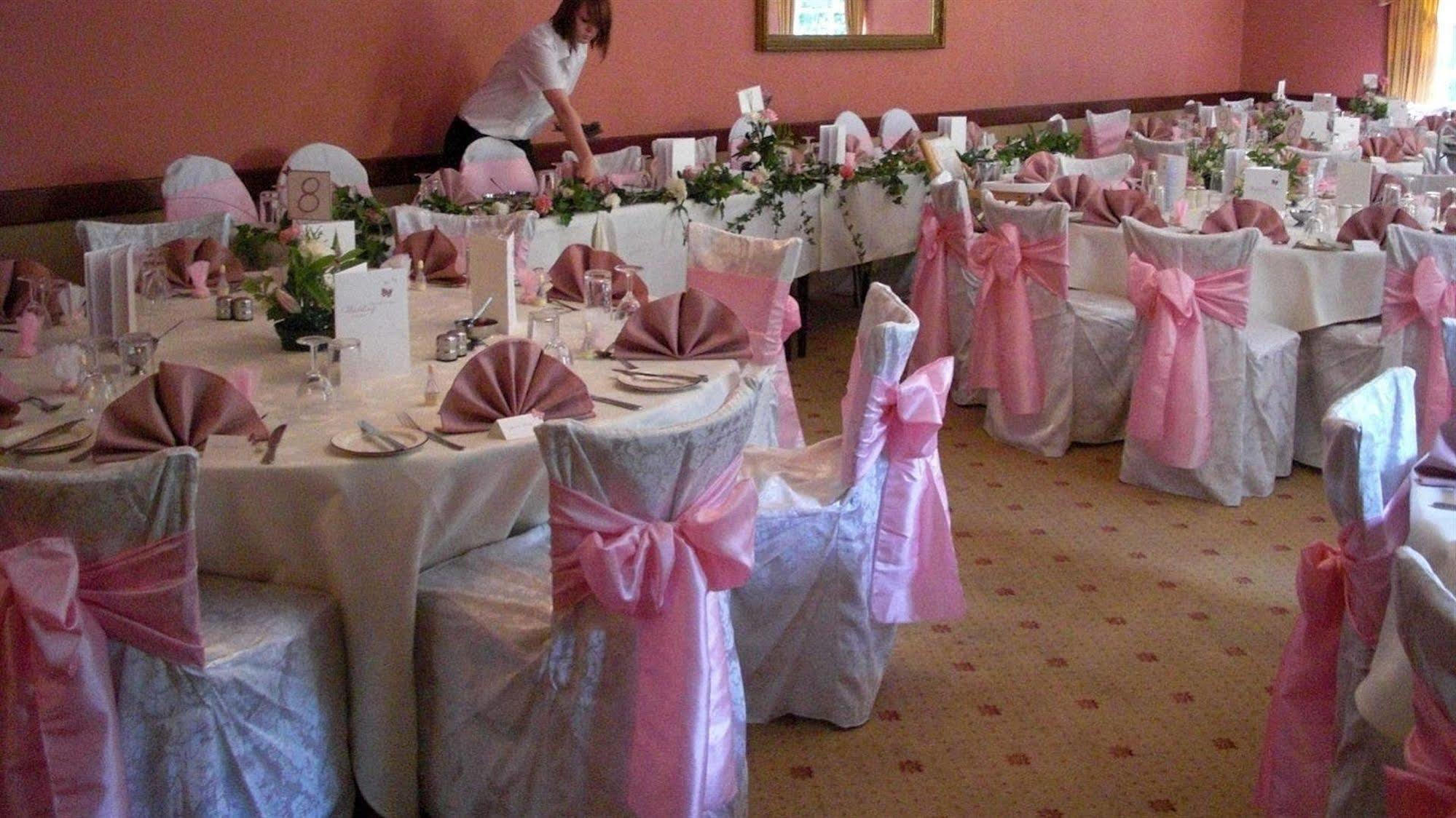 רוקסהאם The Salhouse Lodge Hotel מראה חיצוני תמונה